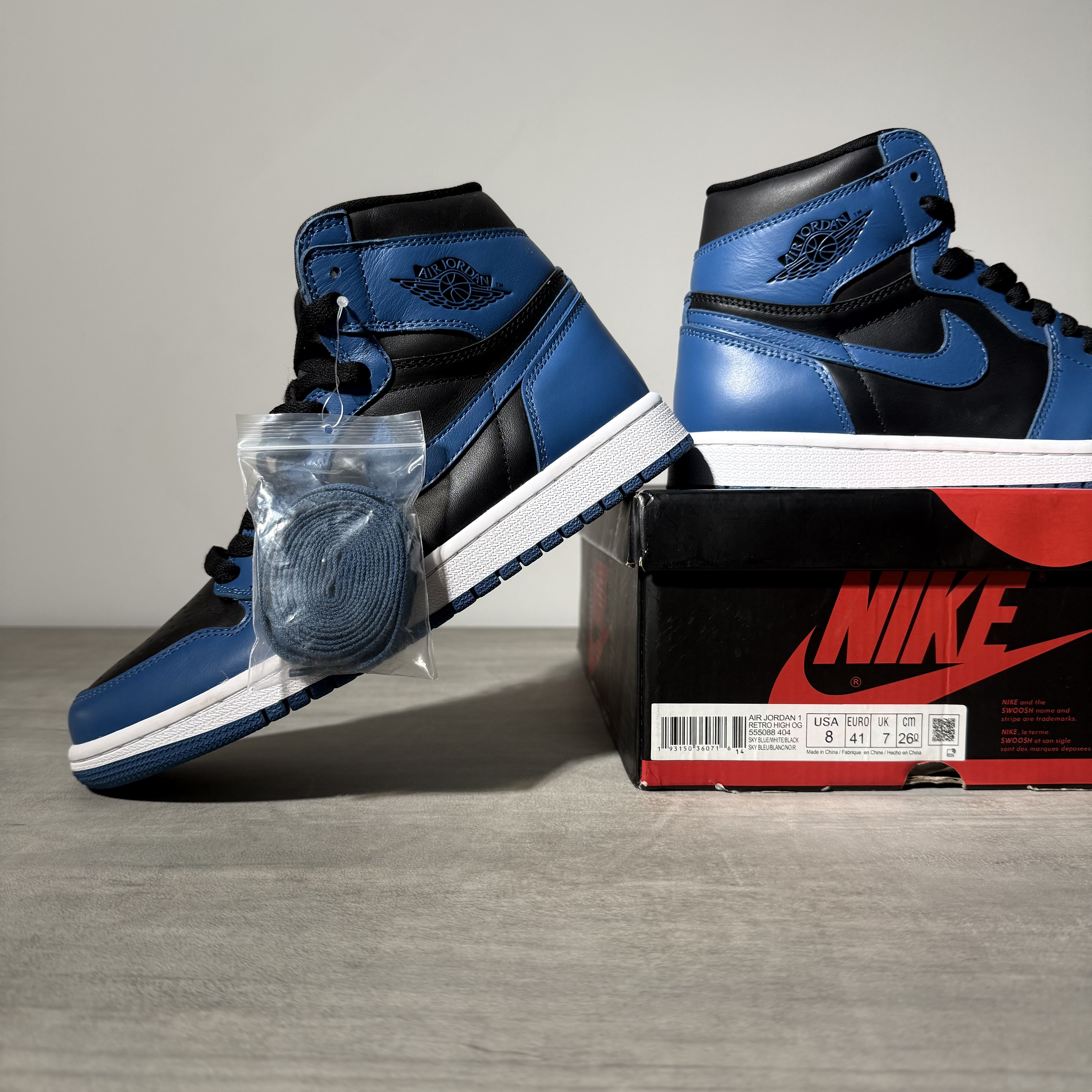 Jordan 1 Retro High OG Dark Marina Blue