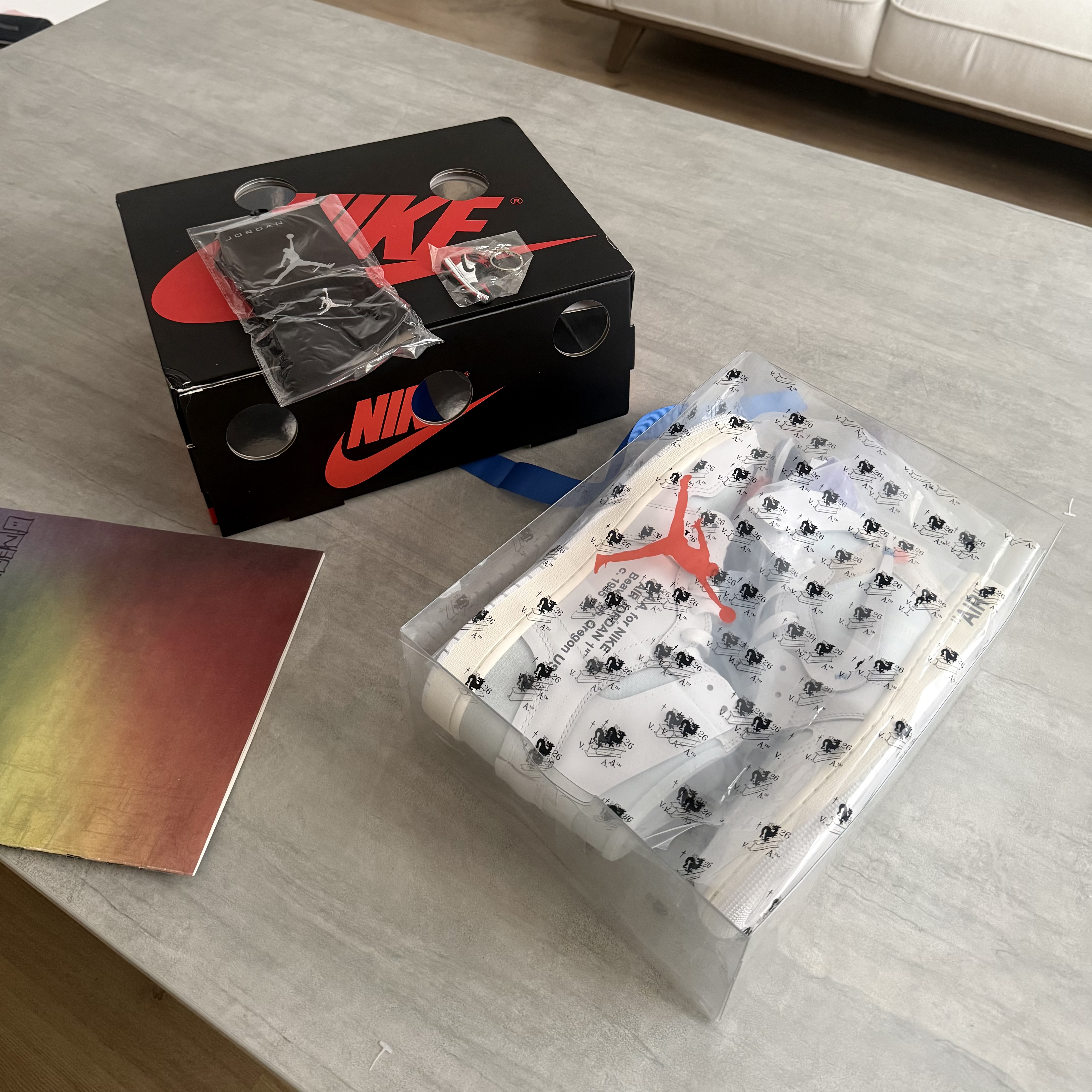 Imagen 2 de Jordan 1 Retro High Virgil Abloh Alaska
