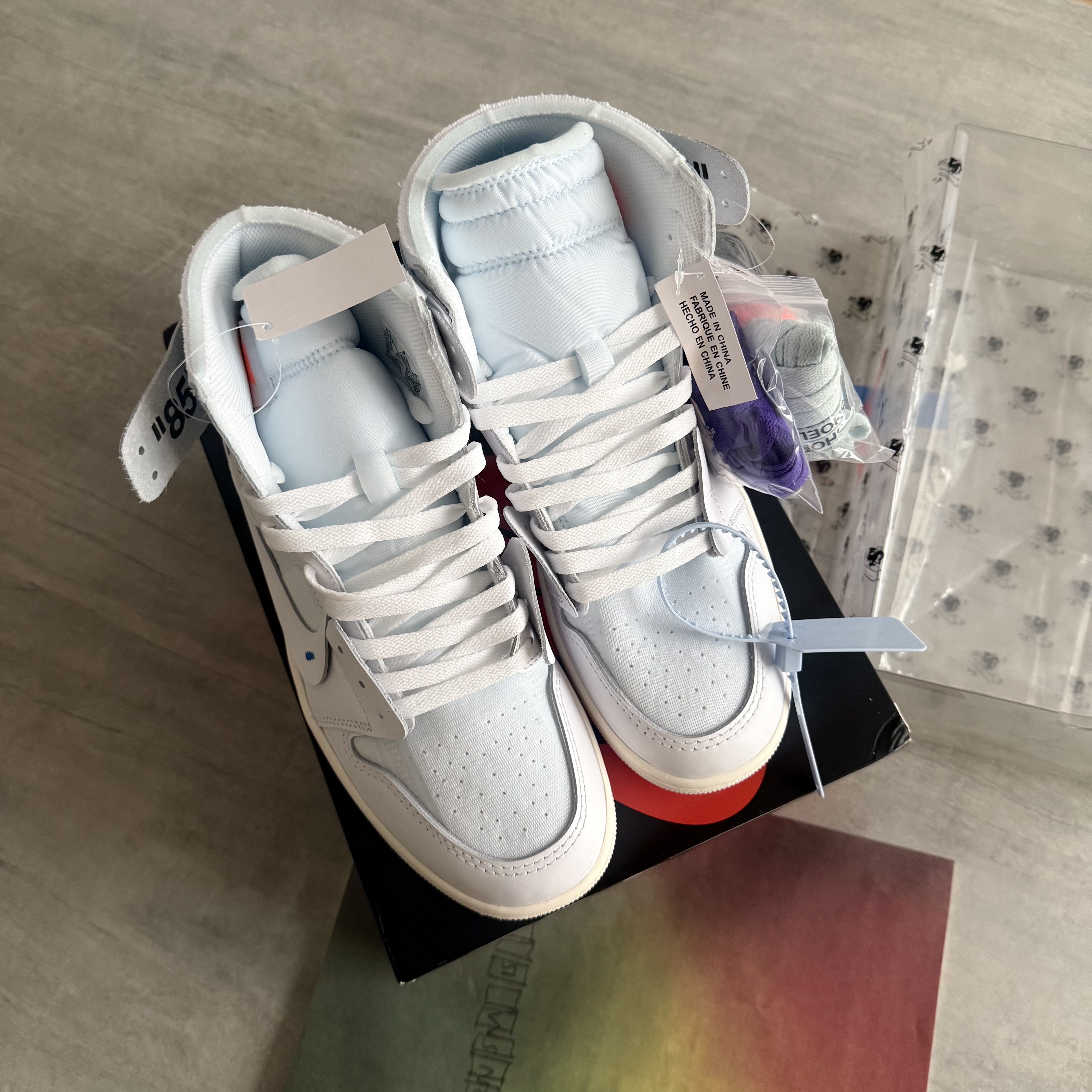 Imagen 5 de Jordan 1 Retro High Virgil Abloh Alaska