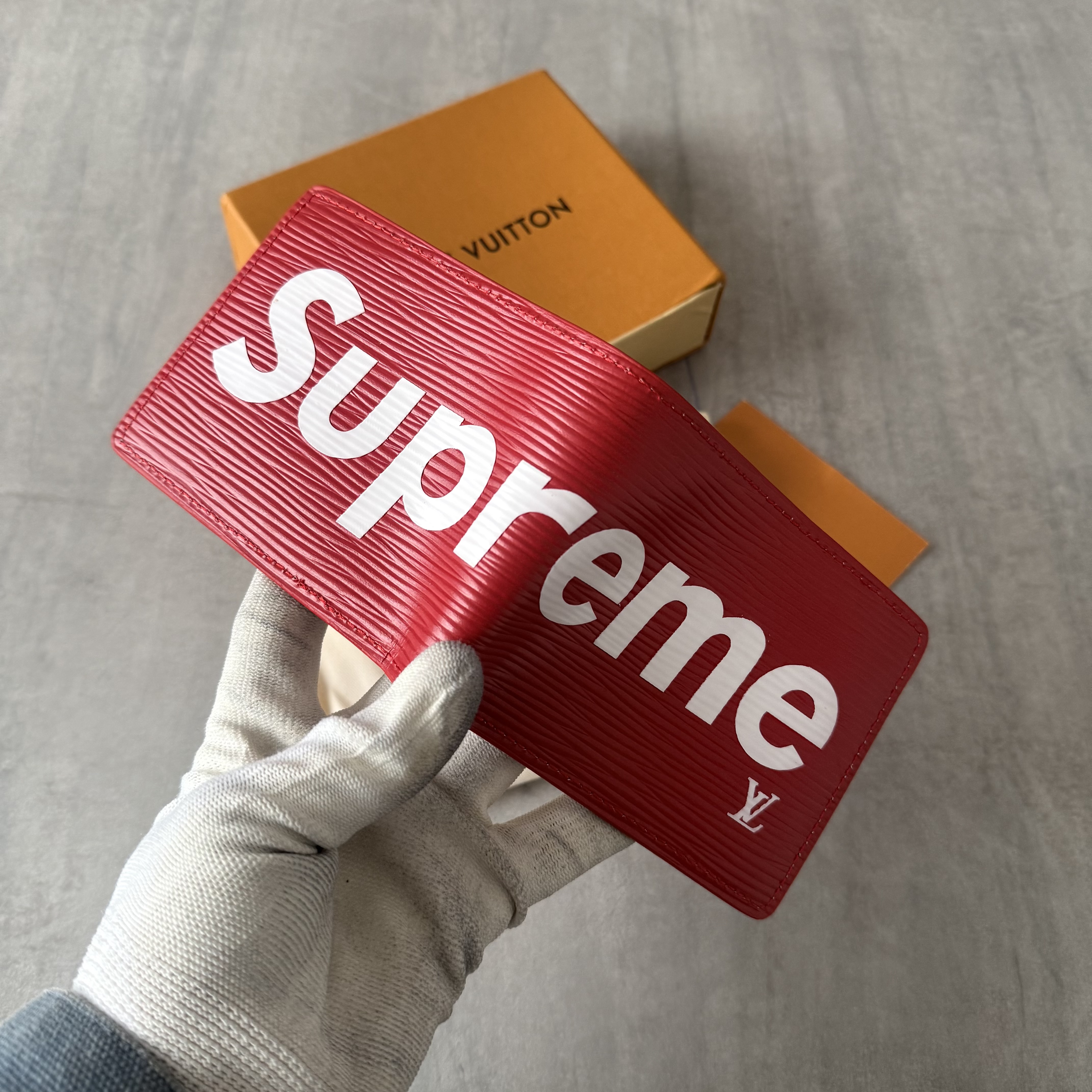 Imagen 3 de Supreme x Louis Vuitton Wallet