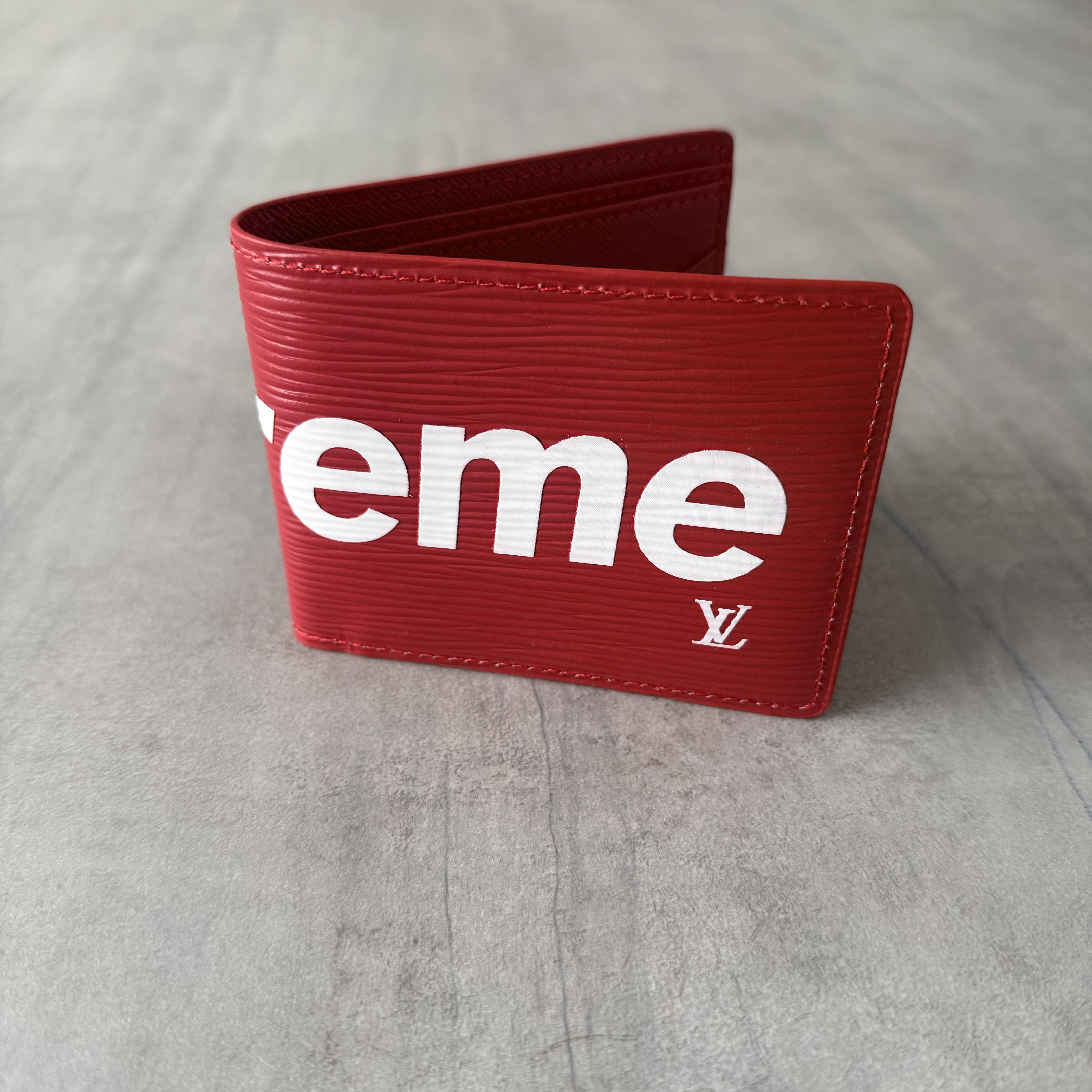 Imagen 5 de Supreme x Louis Vuitton Wallet