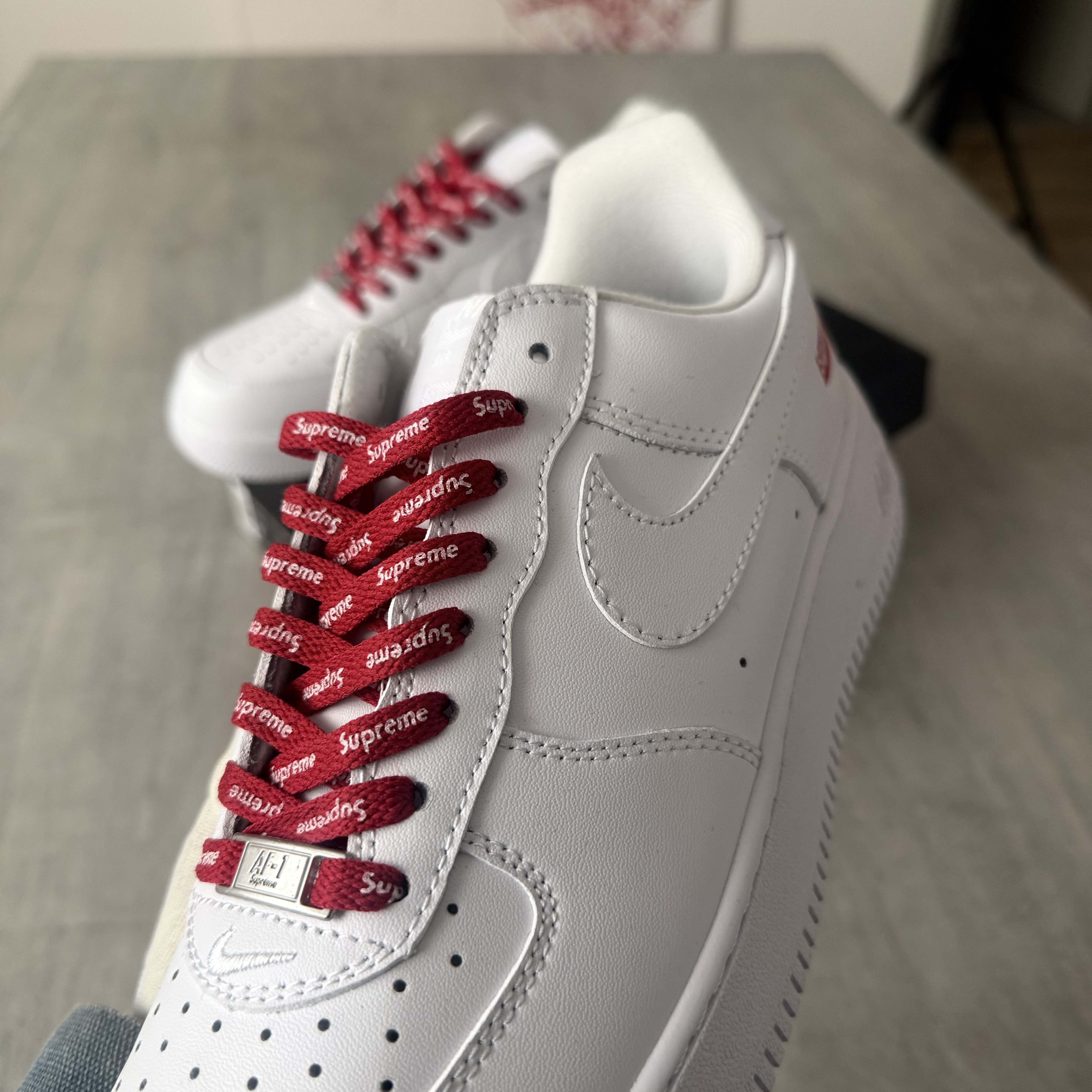 Imagen 4 de Nike Air Force 1 Low Supreme White