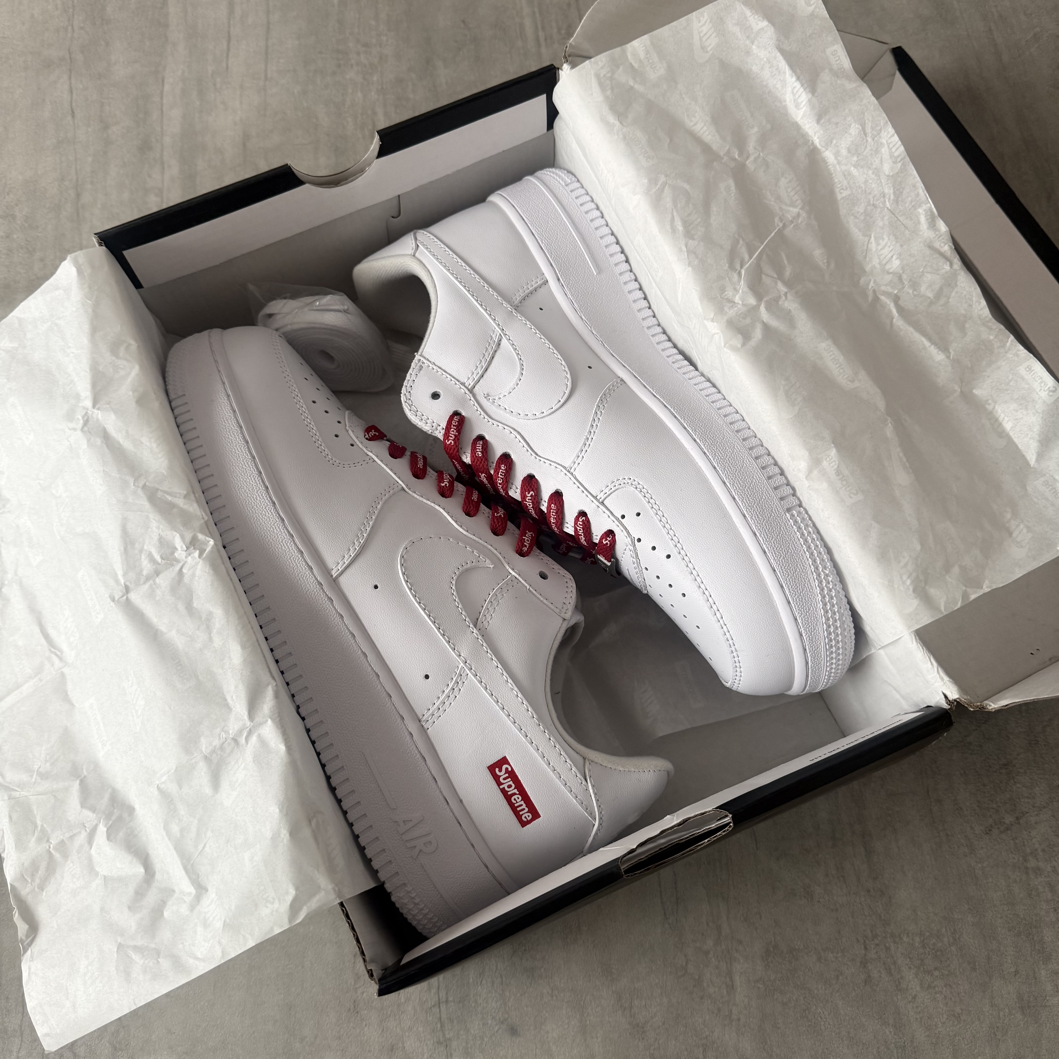 Imagen 6 de Nike Air Force 1 Low Supreme White